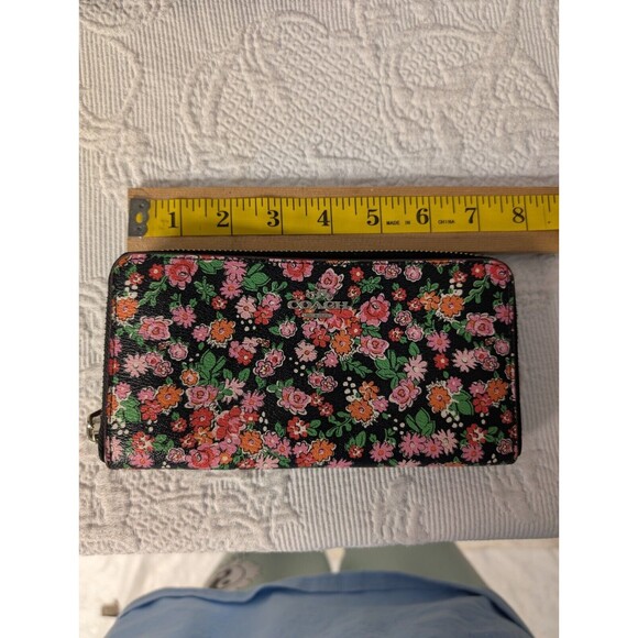 Coach Wallet Make Up Bag Key Chain In Posey Cluster Floral Print Coated Canvas - Picture 11 of 15